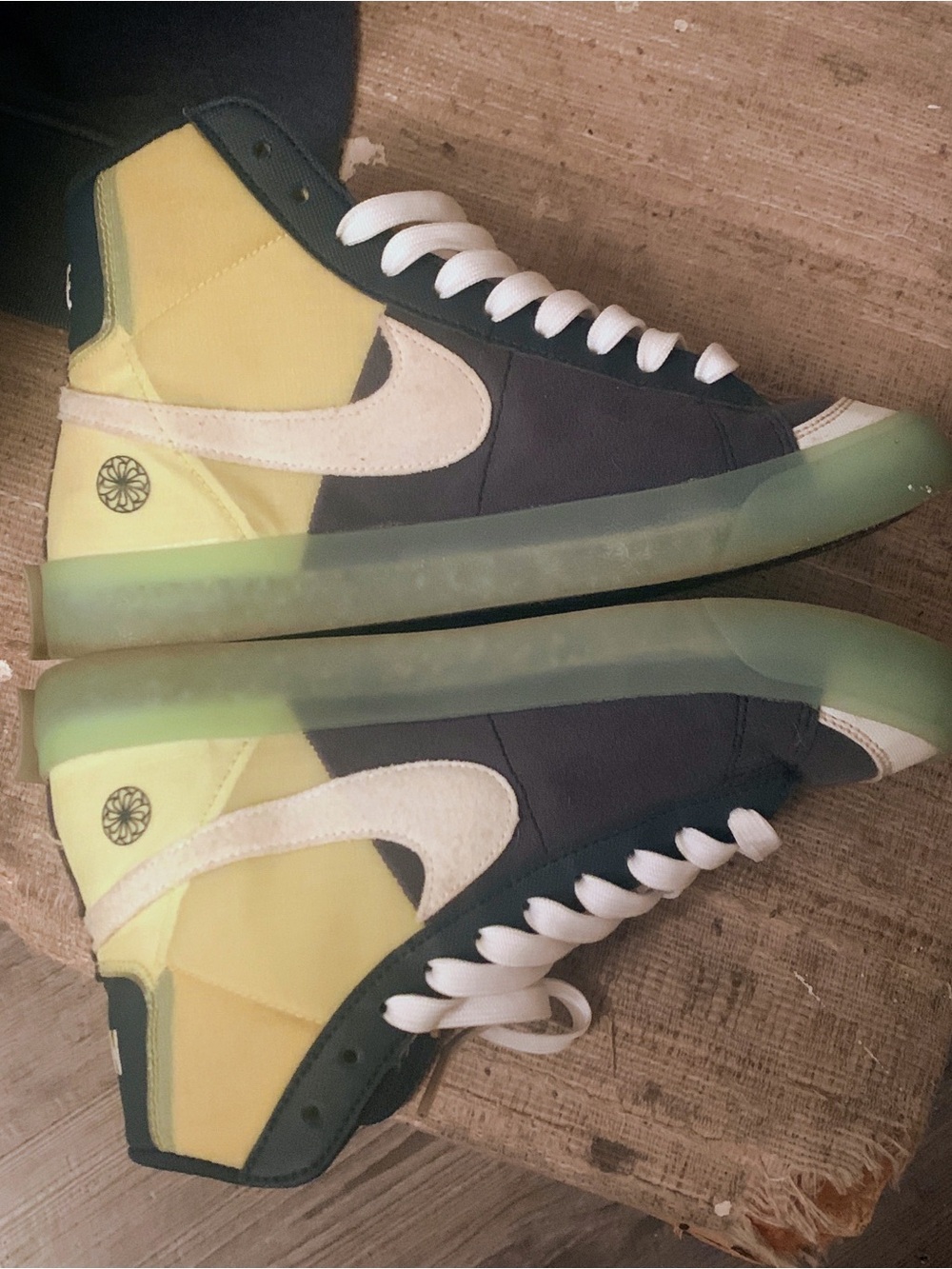 Nike High-Top Sneakers in Yellow, Black and White
